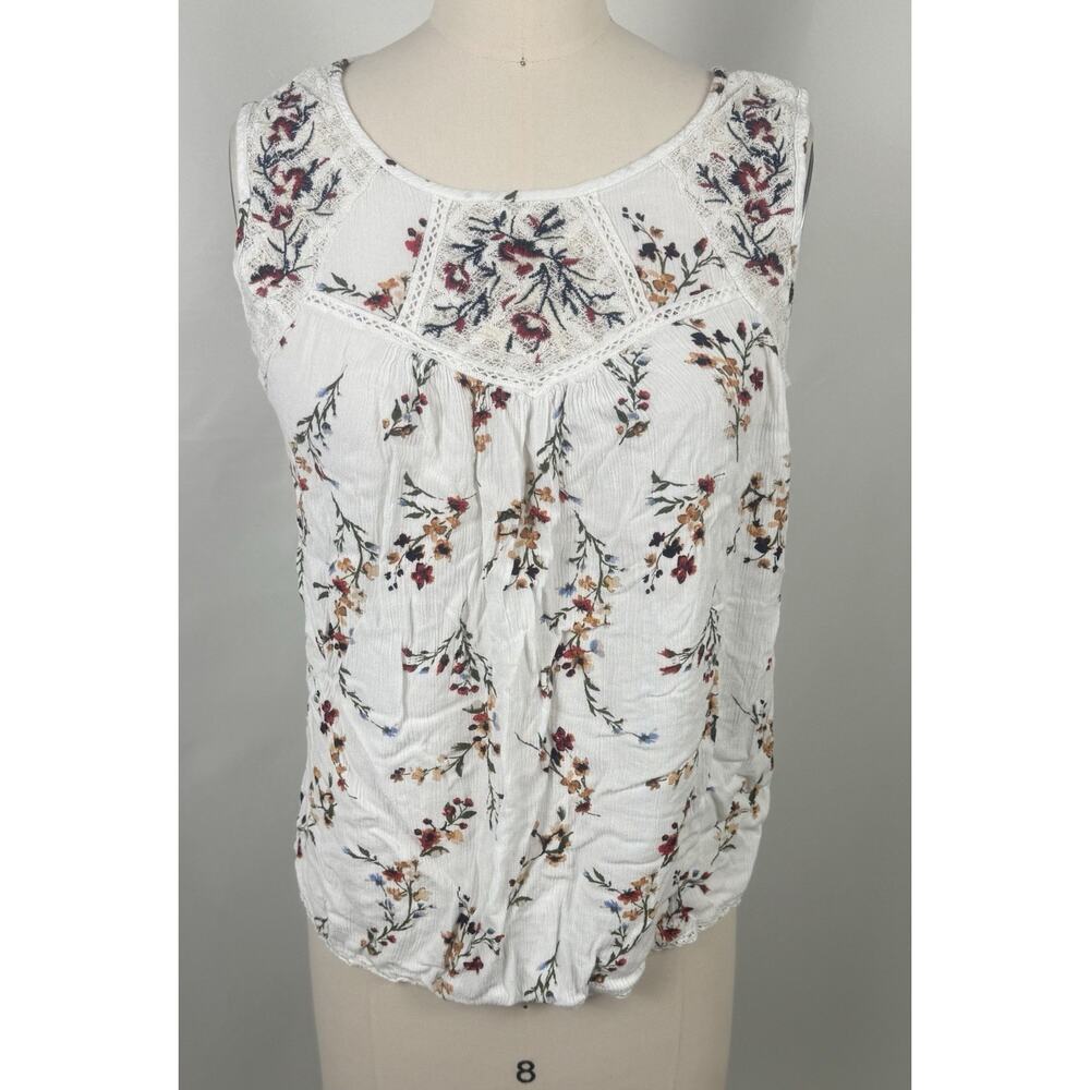 Mason & Belle Size M Feminine‎ Floral Embroidered Lace Detailed Tank Garden